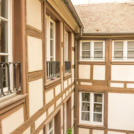 Charming Attic Duplex In The Heart Of Strasbourg Apartment Exterior photo